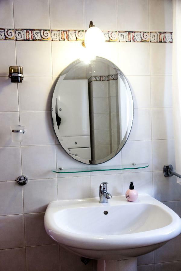 Casa Bianca Μεζονέτα Με Θέα Στη Θάλασσα Apartment Neos Marmaras Bagian luar foto
